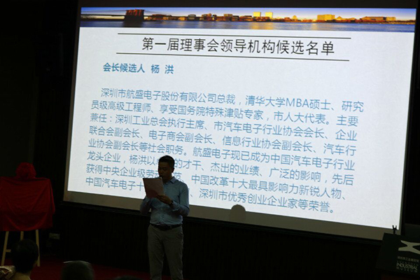 源碼太陽能路燈價格，太陽能路燈價格